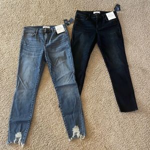 Lot of two Abercrombie & Fitch women’s mid rise skinny ankle jeans size 29 or 8R